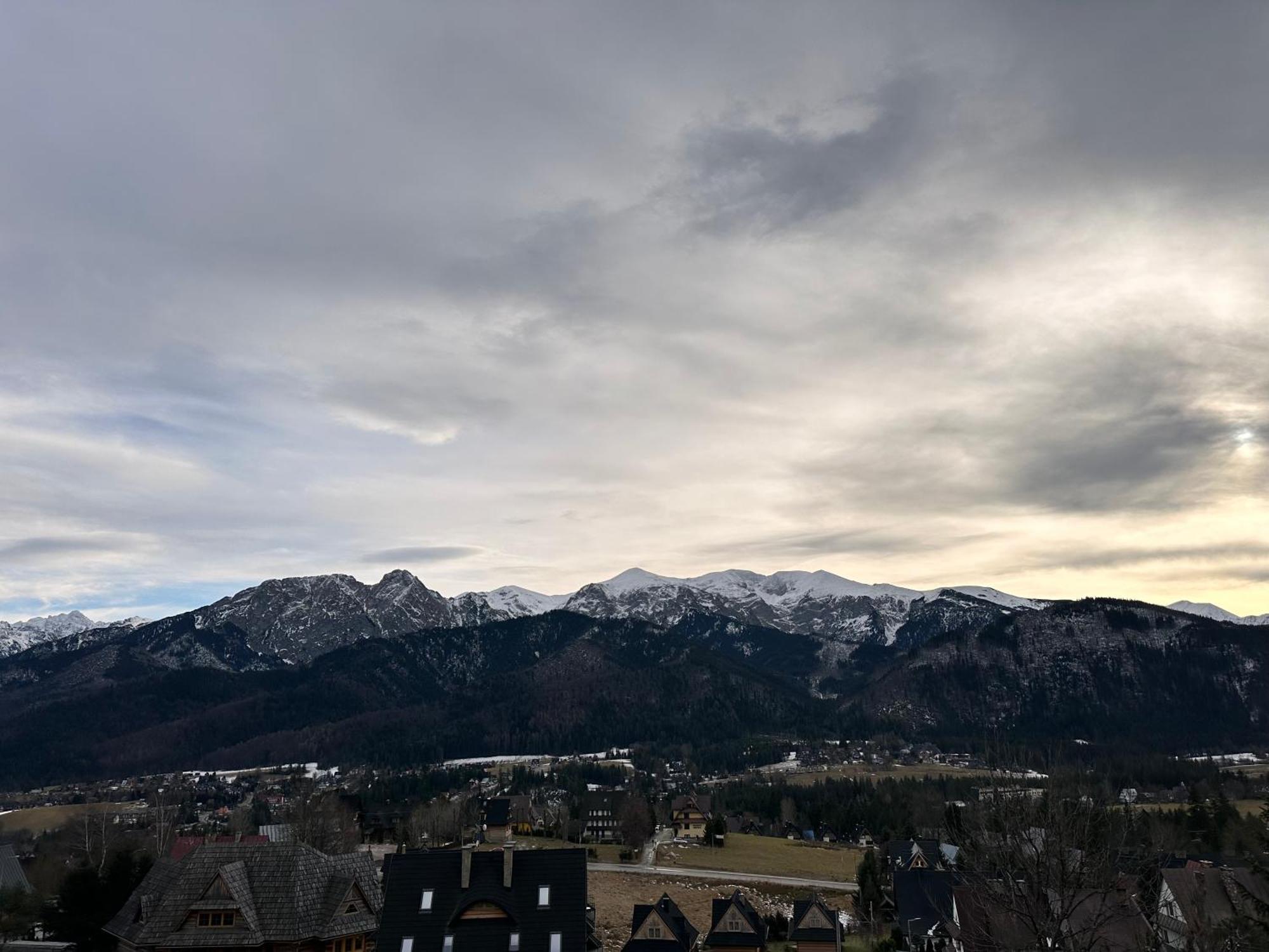 Apartamenty Z Widokiem Na Tatry Cztery Pory Roku Koscielisko Exterior photo